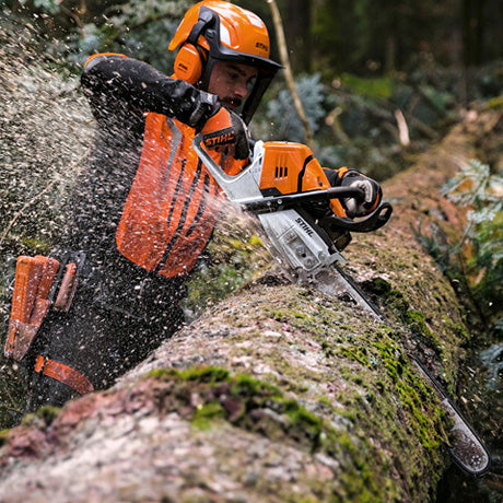 STIHL MS 500i chainsaw